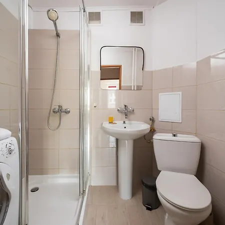 Metro Raclawicka Snug Appartement *
